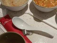 -三人行骨头王火锅(长寿店)