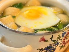 本帮什锦砂锅-阿金大白·上海菜馆(新天地店)