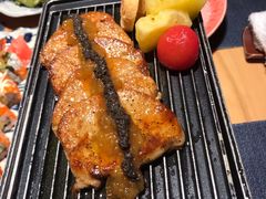 红酒香煎鹅肝佐鱼子酱-本逸·割烹料理(湖墅店)