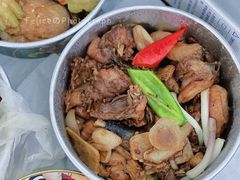 鲜沙姜啫鸡煲-大鸽饭(岗顶店)