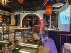 -荷塘秋月·本帮江浙菜(国权路店)