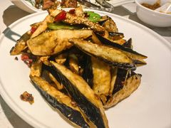 -聚友斋(陶瓷琉璃馆水晶街店)