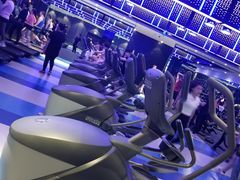 -威仕顿健身游泳(御锦城店)