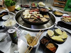 -彝人部落火盆烧烤(原内环足球场店)