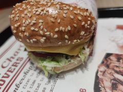 -The Habit Burger Grill 哈比特汉堡(爱琴海店)