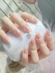-尤米一站式美甲美睫