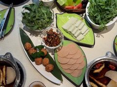 -一叶一世界·素食餐厅(锦华万达店)
