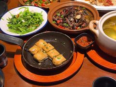 -徽三说·土徽菜·中国徽菜连锁品牌(一中店)