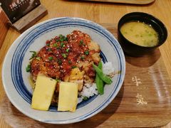 照烧鸡排饭-牛気·越光米牛肉饭(水游城店)