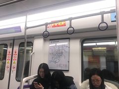 -红土地(地铁站)