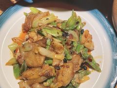 -渝信川菜 · 川味家常菜(长安店)