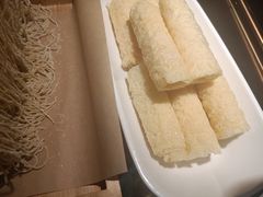 -粤小煲鲜汤猪肚鸡(丹尼斯二天地店)