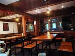 -小厨子私房菜·云南美食店