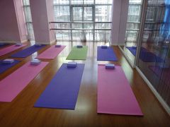 瑜伽教室-雅米拉艺术中心(少儿舞蹈培训)