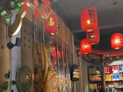 -头上红煨盐鸡·非遗院子餐厅