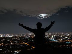-鬼笑石后山停车场