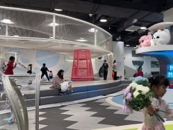 -MINI MARS KIDS CLUB亲子家庭中心(长宁天山店)