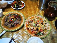 -傣家寨花园主题餐厅