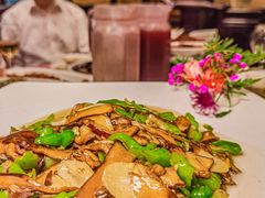 -蔼若春.传承三十年云南菜(金碧公园店)