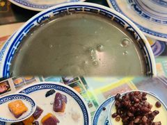 -广信牛奶甜品世家(台东店)