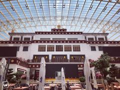 -拉萨圣地天堂洲际大饭店-自助餐厅