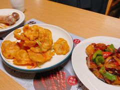 -关东小磨东北菜(上海长风大悦城店)