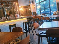 大堂-Twin Tails Brewpub双尾精酿餐吧(八坼店)