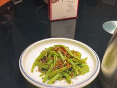 -川流不息·地道川菜·小龙虾(新松江路店)