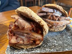 -老天桥酱肉烧饼夹肘子(天桥店)