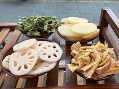 -正南齊北重庆老火锅(光华村直营店)