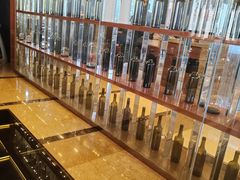 -大中华希尔顿酒店-念自助餐·嗨啤·小龙虾