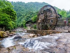 -姑婆山旅游区