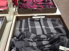 -巴宝莉工厂店/折扣店(工厂店)