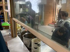 -周震馄饨