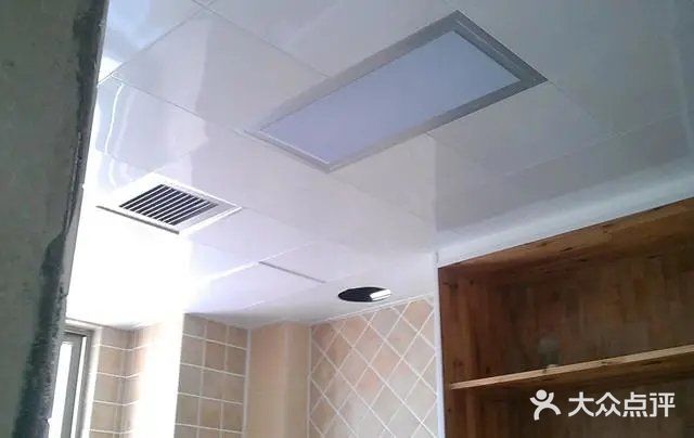 厨房装凉霸到底管不管用？看看过来人怎么说，太多家庭想错了！