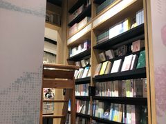 -覔书店(壹方城店)