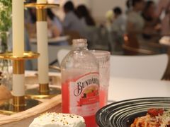 -露露家咖啡店