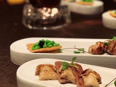 白牛肝菌牛肉配葛仙米豌豆荚-三利音·东方司宴(外滩店)
