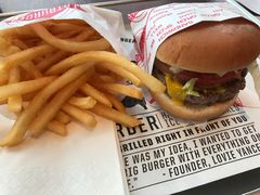 -FATBURGER 特富客汉堡(外交公寓店)