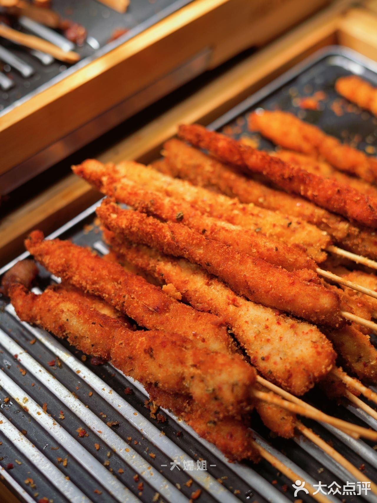 新品来啦，在比格比萨自助实现芝士瀑布配炸鸡🍗