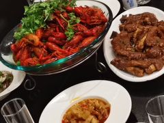 -河畔春天时尚餐厅