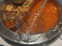 -左庭右院鲜牛肉火锅(金山万达店)