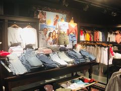 -Hollister Co(杭州万象城店)