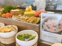 -圣丰索菲特·2 On 988 Café 自助餐厅