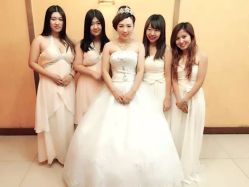 -贺贺新娘造型婚纱店