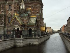 -滴血救世主教堂