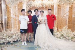 -美悦盛宴一站式婚礼会馆(临江店)