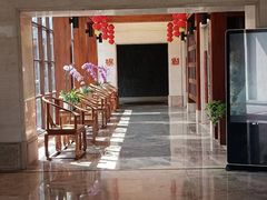 -云南荟·湖畔领宴(领事馆店)