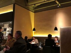大堂-青年公社烤鸭(滨湖银泰店)