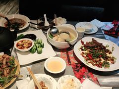 -红辣椒·川菜·火锅(张杨路店)